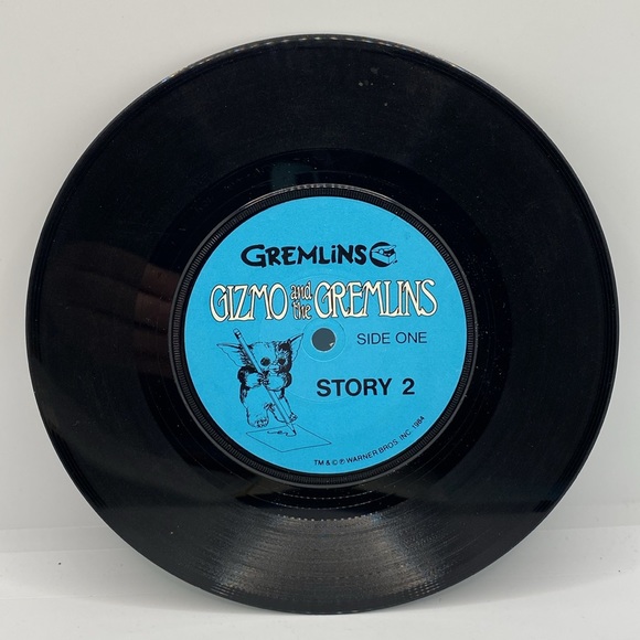 Gizmo and the Gremlins Story 2 Vinyl Record and Book Vintage - Picture 3 of 10